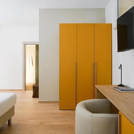 Suites&more 3*