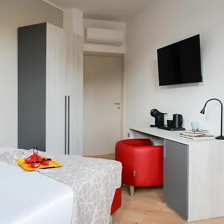 Suites&more 3*